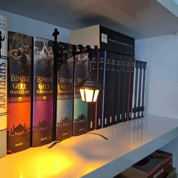 Decorative Bookshelf Lights – Mini Lanterns, Ghosts & More
