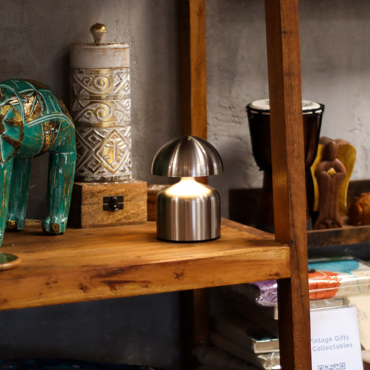 Silver Dome Mushroom Touch Lamp – Rechargeable USB-C