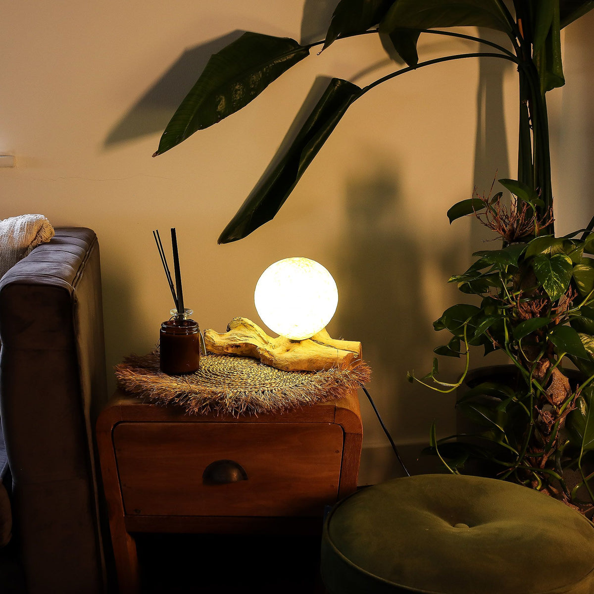 DriftGlow Cotton Wrap Lamp – Cream Driftwood Light