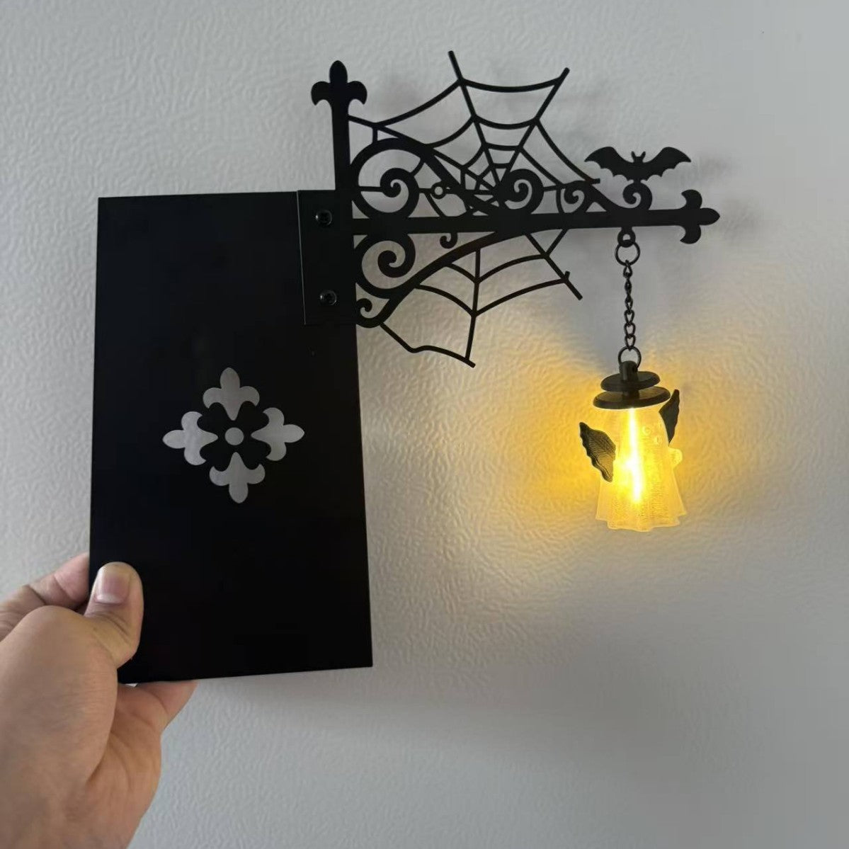 Decorative Bookshelf Lights – Mini Lanterns, Ghosts & More